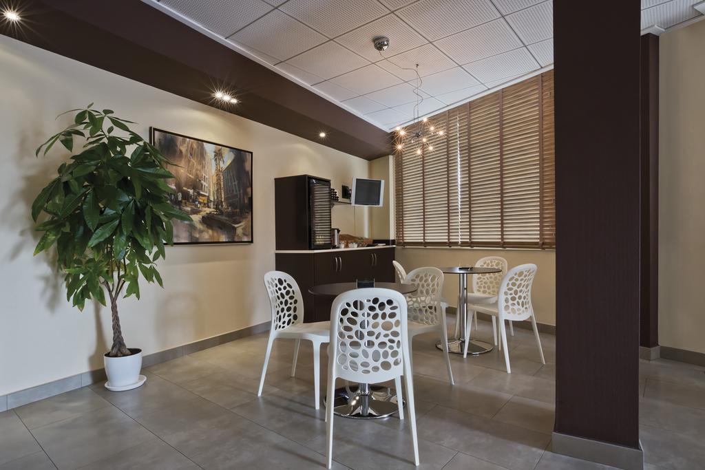 Hotel Fuente El Cura แซกส์ ภายนอก รูปภาพ