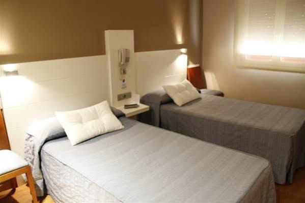 Hotel Fuente El Cura แซกส์ ภายนอก รูปภาพ