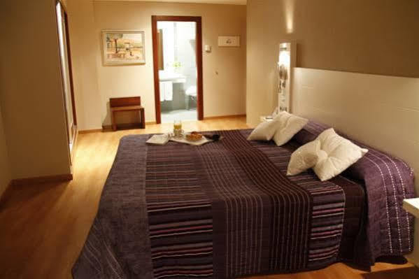 Hotel Fuente El Cura แซกส์ ภายนอก รูปภาพ
